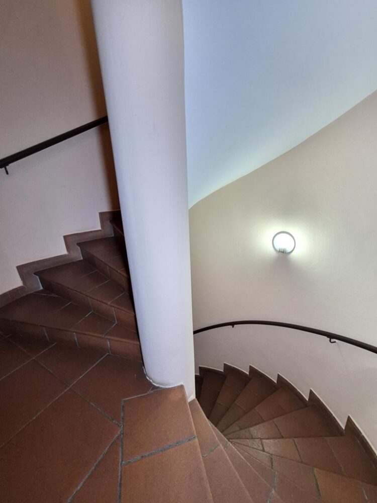 6_scala int 1775815345 gallery 750x1000